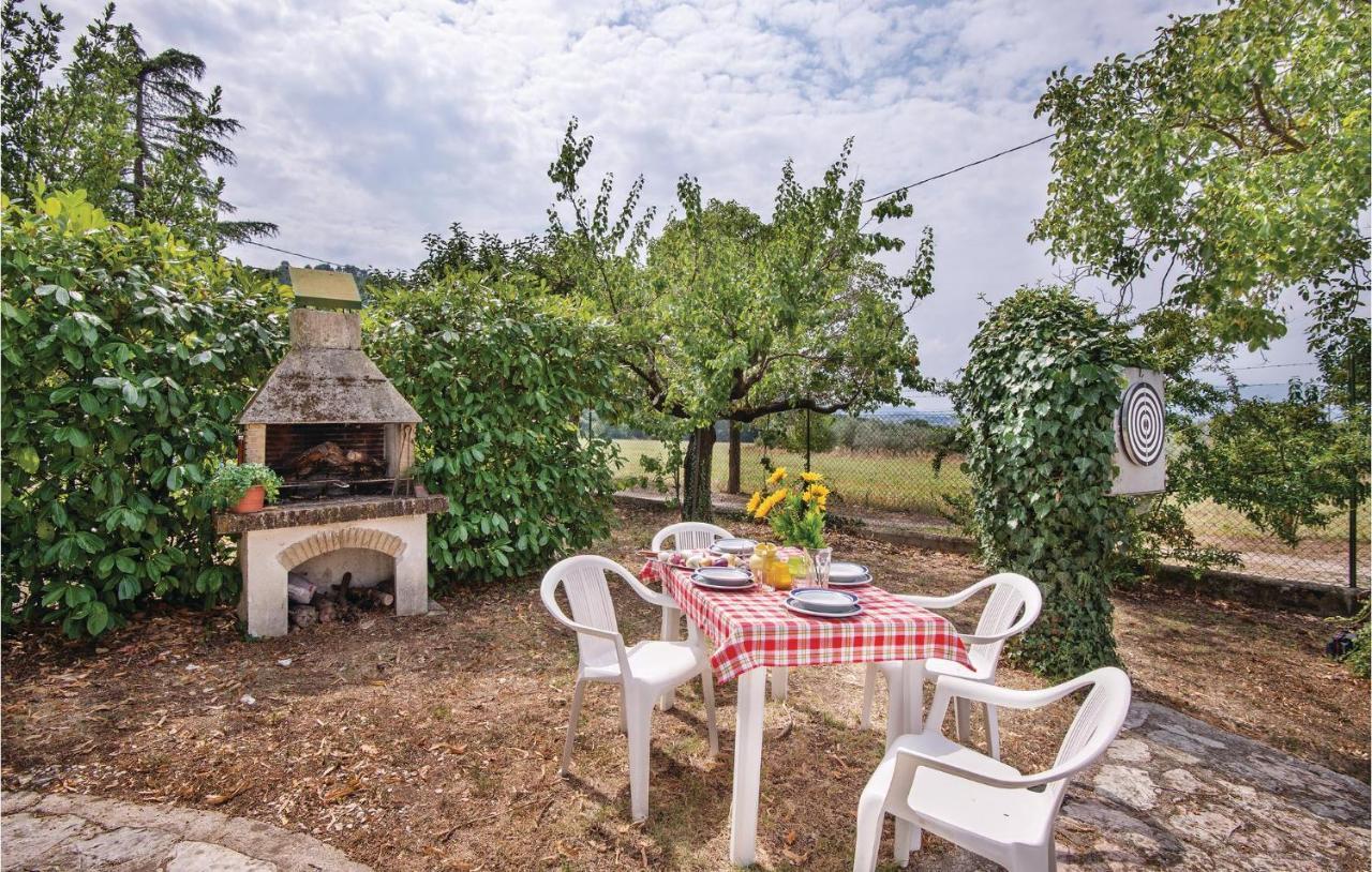Amazing Home In Spoleto With Wifi Bazzano Inferiore Exteriör bild