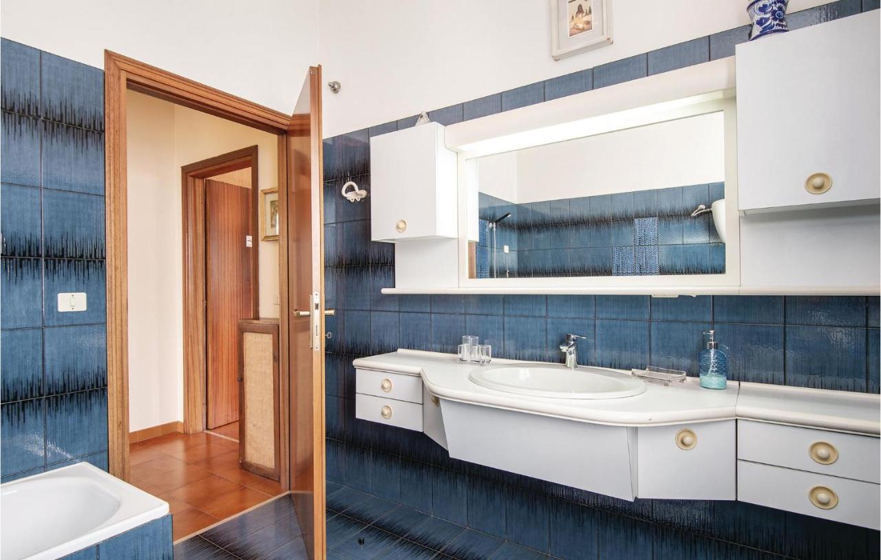 Amazing Home In Spoleto With Wifi Bazzano Inferiore Exteriör bild
